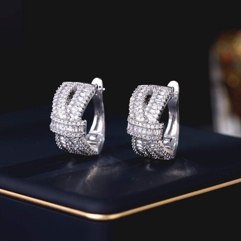 New style niche temperament earrings wholesale designer ear buckle high-grade zircon inlaid bow hoop earrings